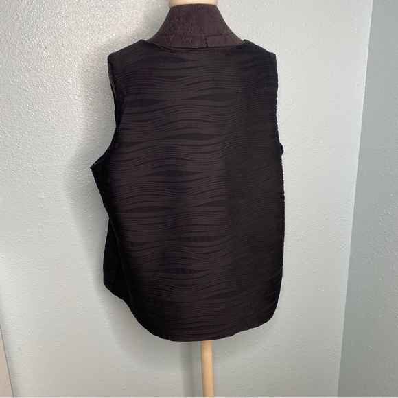 Roz & Ali Black Tank Top Shirt - Picture 3 of 7